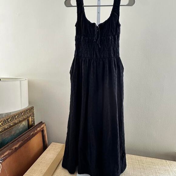unbranded Dresses & Skirts - Black nia maxi dress with